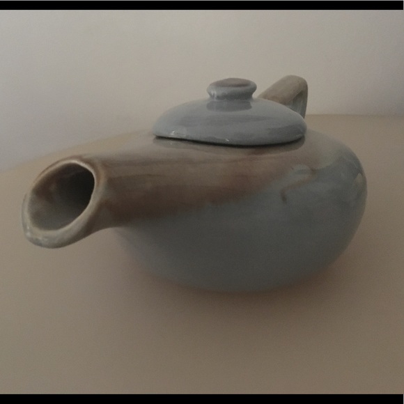 Mid Century Teapot - Picture 2 of 10